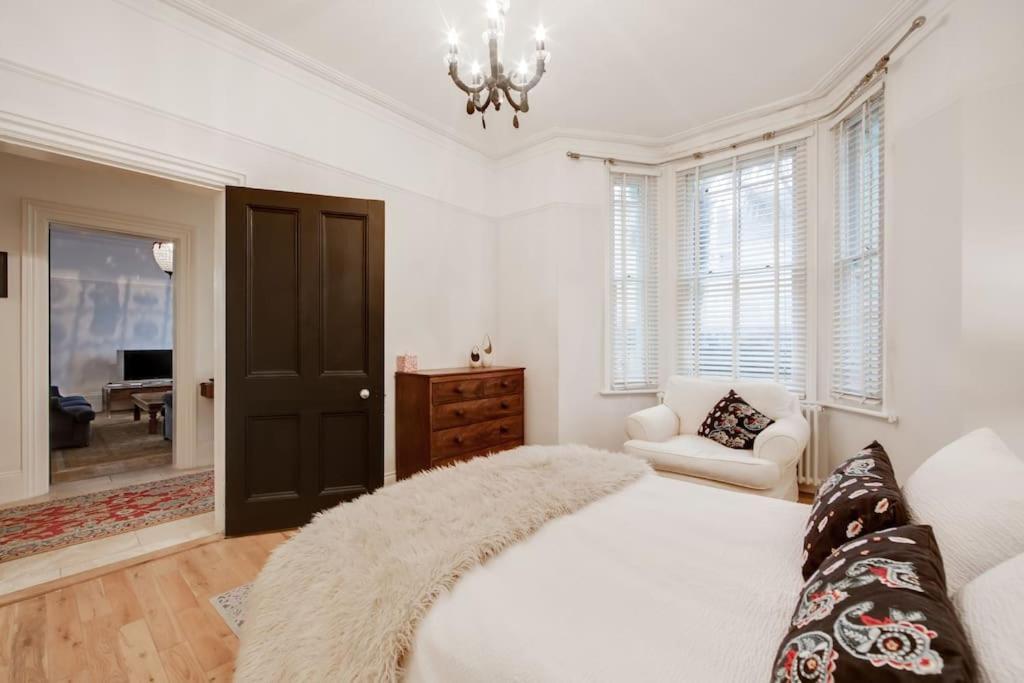 Princes Villa - Large Fully Self Contained Flat, 5 Minutes From The Sea Hastings Exterior photo